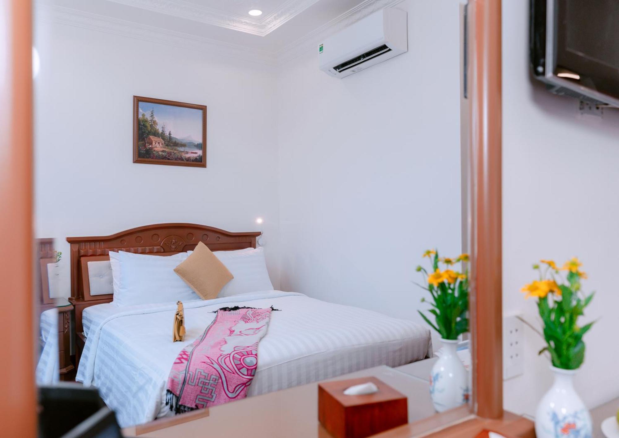 Dahlialand Saigon Hotel & Swimming Pool - Ben Thanh Market, District 1 Πόλη Χο Τσι Μινχ Εξωτερικό φωτογραφία