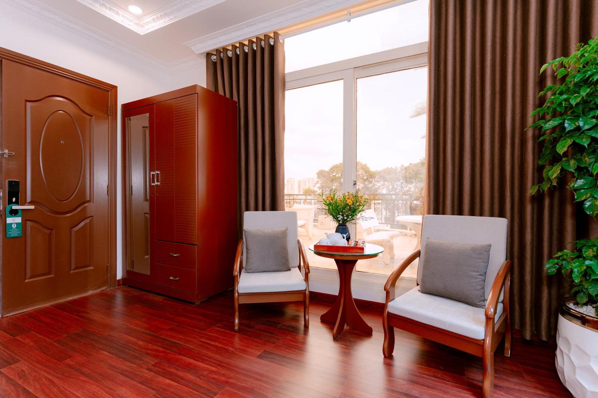 Dahlialand Saigon Hotel & Swimming Pool - Ben Thanh Market, District 1 Πόλη Χο Τσι Μινχ Εξωτερικό φωτογραφία